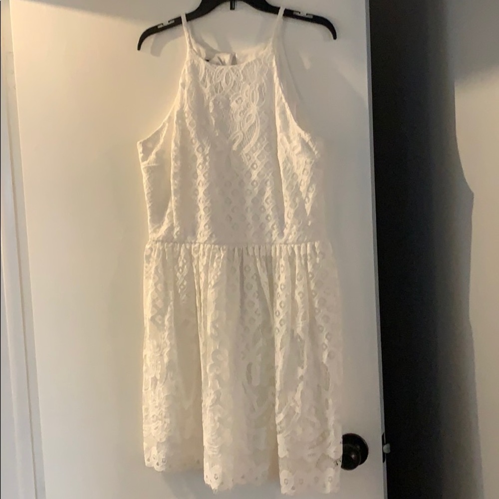 Lace white dress